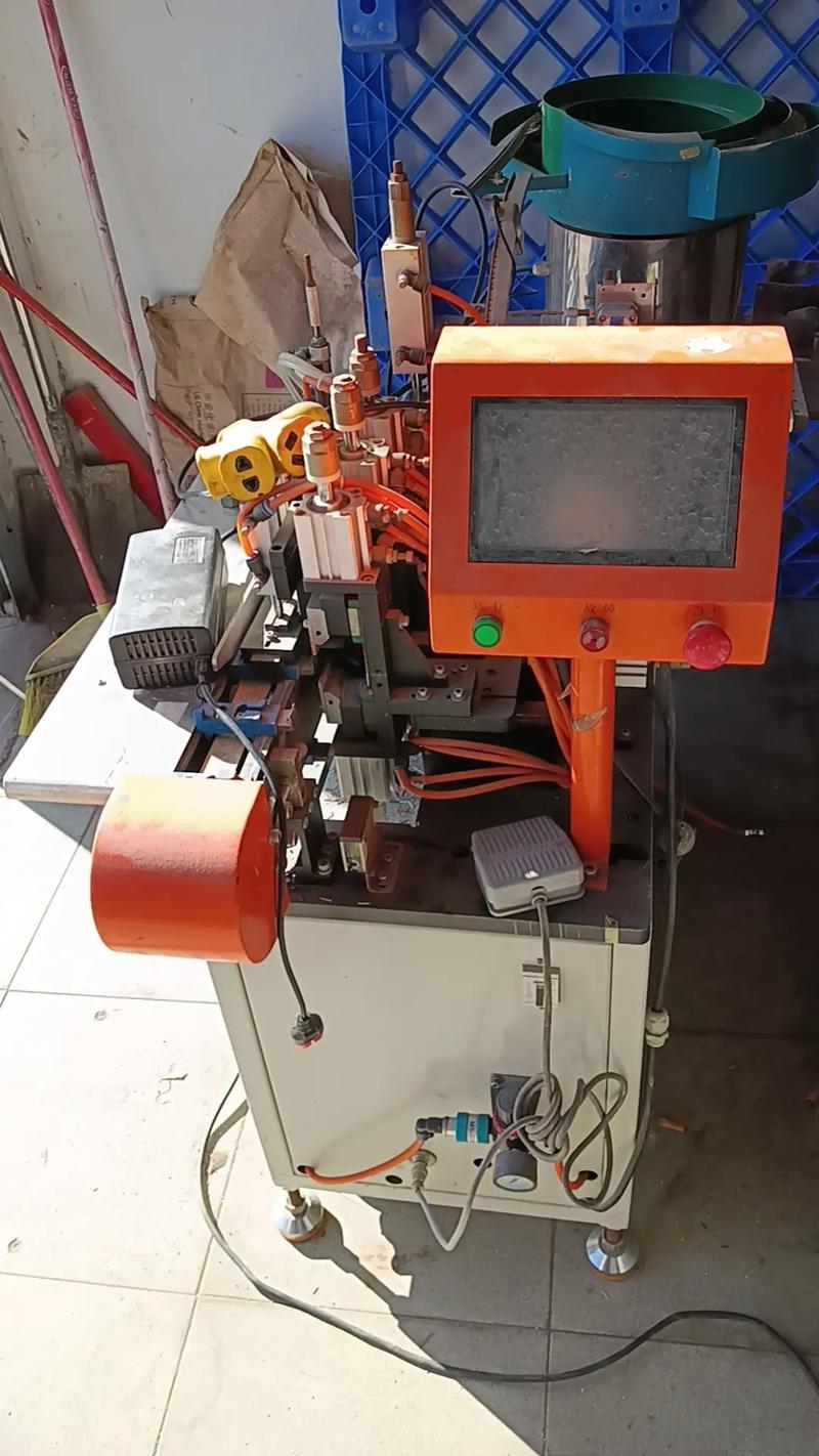 自动焊锡机六台打包处理 提升生产效率与节省成本的综合解决方案